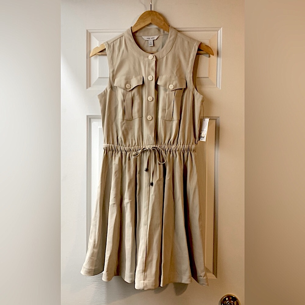 Nine West Sleeveless Midi Dress with pockets!